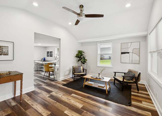 Property at 1201 Roberta St, Nashville, TN 37206, 3 beds, 2 baths