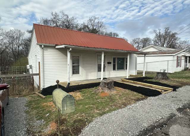 Property at 174 Columbia Ave, Centerville, TN 37033, 3 beds, 2 baths
