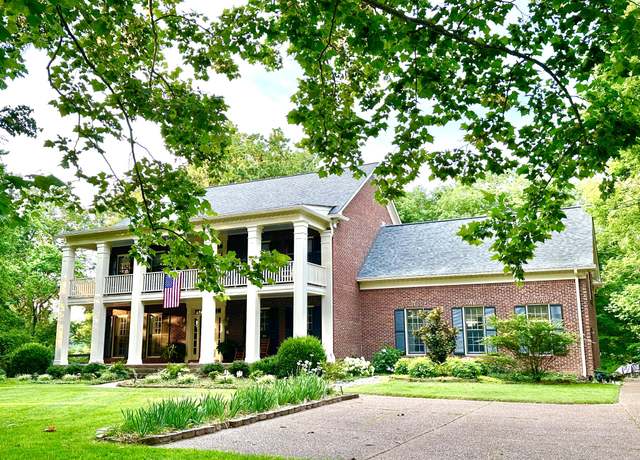 Property at 605 Natchez Bend Rd, Nashville, TN 37221, 3 beds, 3.5 baths