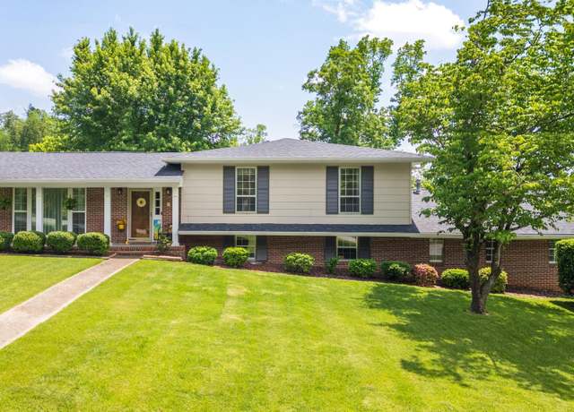 Property at 2896 Old Britain Cir, Chattanooga, TN 37421, 4 beds, 3 baths