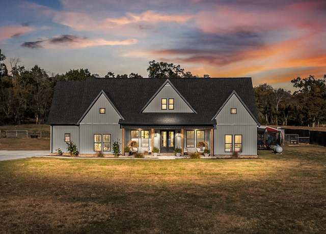 Property at 5233 Winchester Hwy, Lynchburg, TN 37352, 4 beds, 2.5 baths