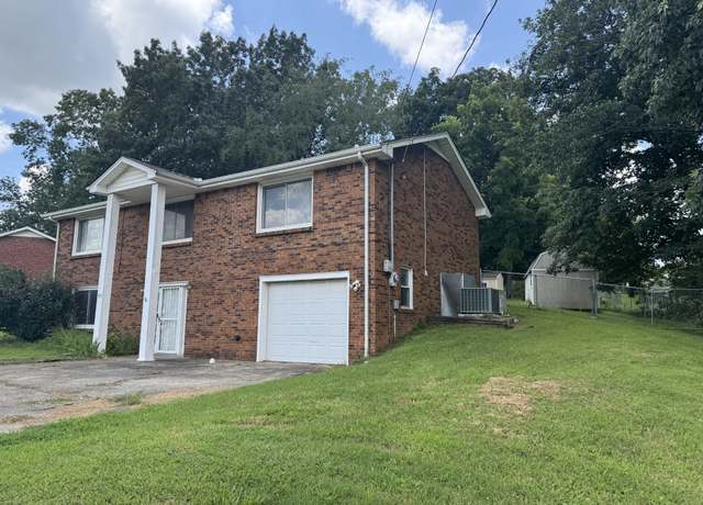 Property at 503 Pollard Dr, Clarksville, TN 37042, 3 beds, 2.5 baths