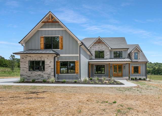 Property at 4114 Chicken Rd, Lebanon, TN 37090, 3 beds, 4.5 baths