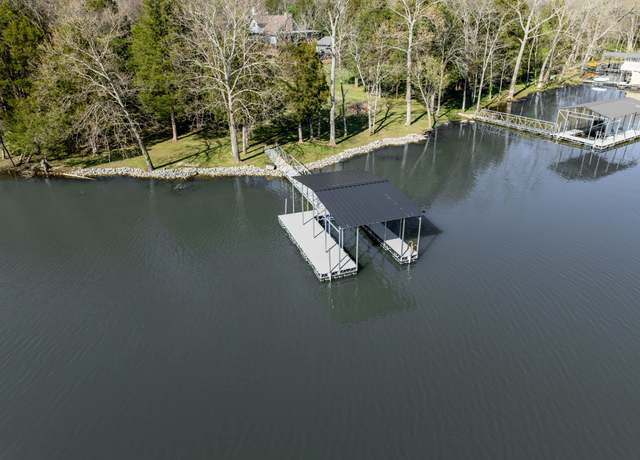 Property at 2025 Sanford Dr, Mount Juliet, TN 37122, 4 beds, 5.5 baths