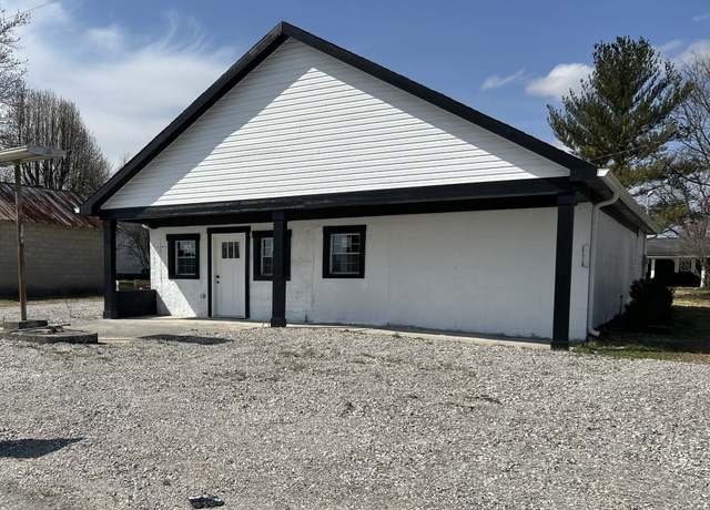 Property at 11914 Jim Cummings Hwy, Bradyville, TN 37026, 3 beds, 1 bath