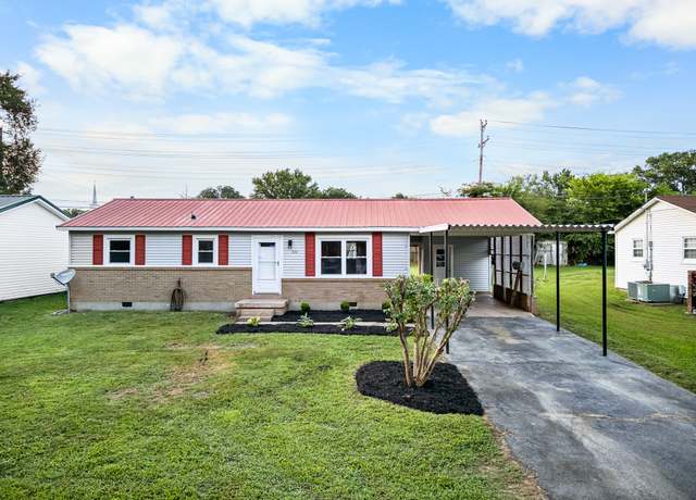 Property at 222 Jackson St, Lawrenceburg, TN 38464, 3 beds, 1 bath