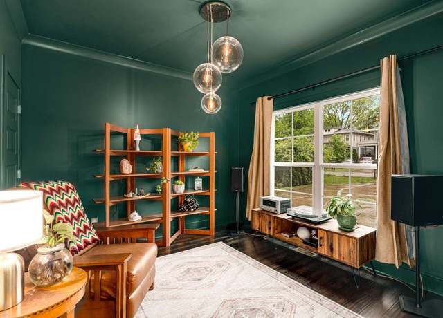 Property at 1716B Straightway Ave, Nashville, TN 37206, 4 beds, 2.5 baths