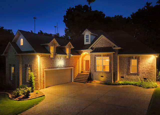 Property at 101 Cumberland Blue Trl, Hendersonville, TN 37075, 3 beds, 2 baths