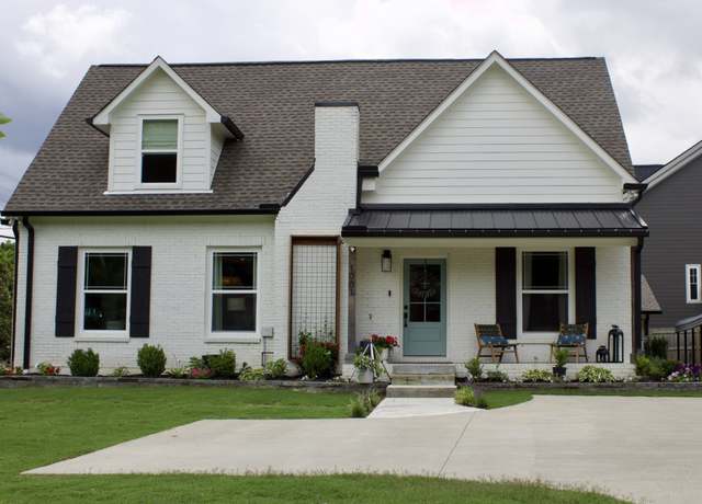 Property at 1001 Graybar Ln, Nashville, TN 37204, 3 beds, 2.5 baths