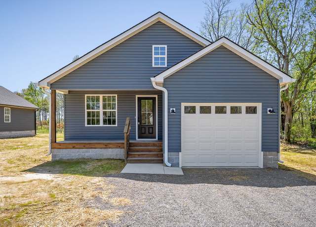 Property at 809 Smith Rd, Smithville, TN 37166, 3 beds, 2 baths