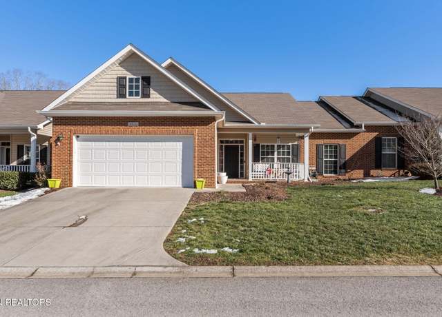 Property at 3610 Wellsburg Way #14, Knoxville, TN 37931, 3 beds, 2 baths