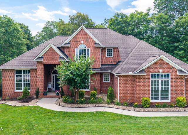 Property at 108 Center Park Ln, Oak Ridge, TN 37830, 5 beds, 4.5 baths