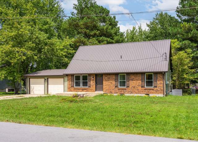 Property at 509 Jewel Dr, Clarksville, TN 37042, 3 beds, 3 baths