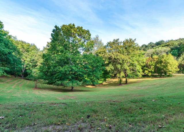 Property at 4074 Cantebury Dr, Culleoka, TN 38451, 3 beds, 2 baths
