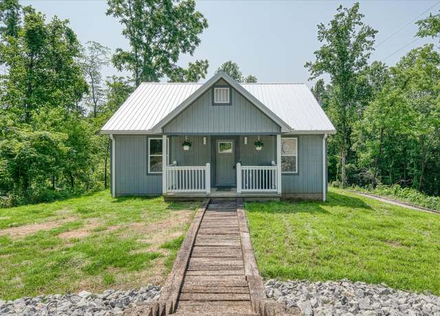 Property at 299 Shire Ln, Celina, TN 38551, 3 beds, 2 baths