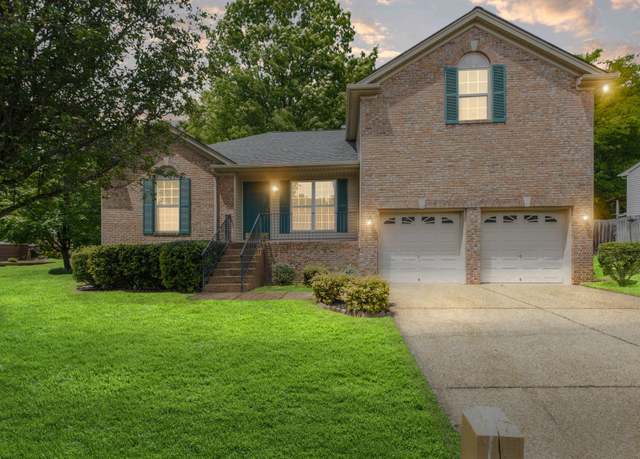 Property at 2505 Bayview Dr, Nashville, TN 37217, 3 beds, 2 baths