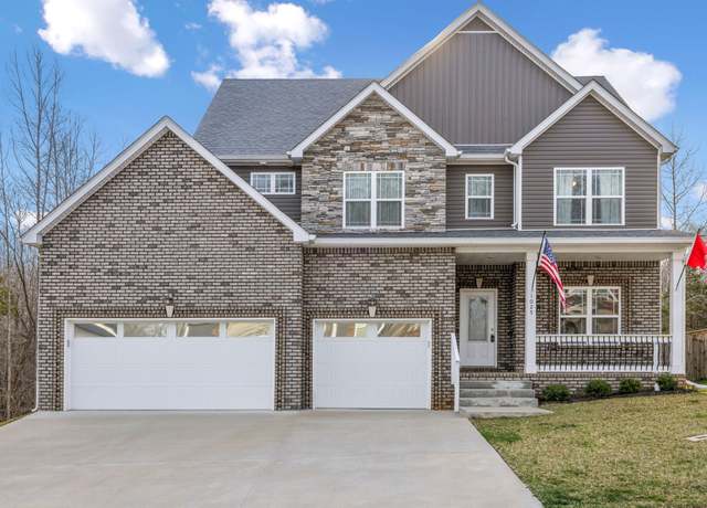 Property at 1025 Brightwood Ct, Clarksville, TN 37043, 4 beds, 2.5 baths