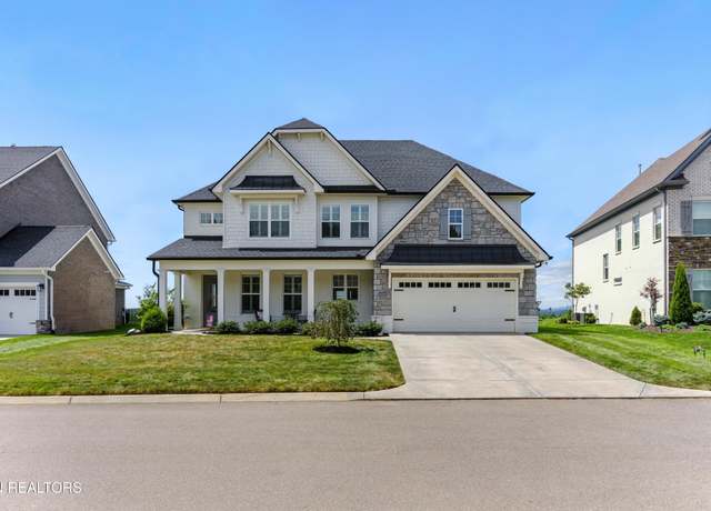 Property at 11608 Boston Ivy Ln, Knoxville, TN 37932, 5 beds, 4.5 baths