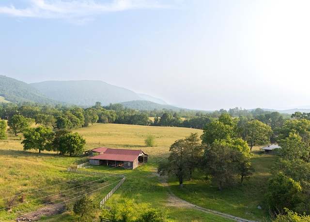 Property at 188 Marion Agee Rd, Pikeville, TN 37367