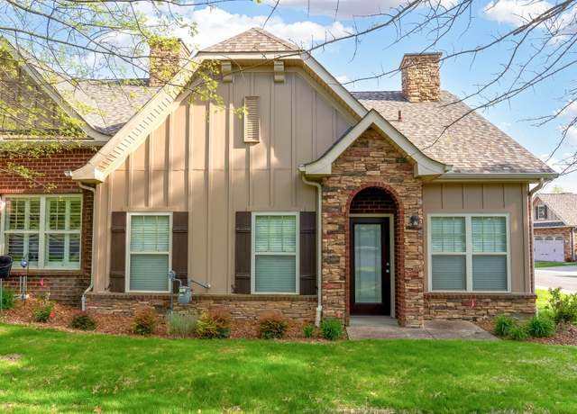 Property at 100 Placid Grove Ln #301, Goodlettsville, TN 37072, 2 beds, 2 baths