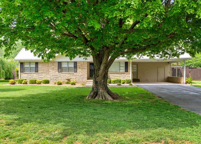 Property at 339 Wayne Dr, Hopkinsville, KY 42240, 3 beds, 1.5 baths