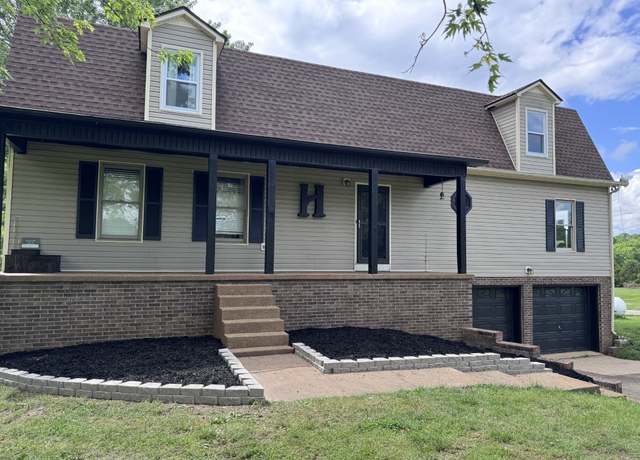 Property at 1111 Craig Moore Rd, Lewisburg, TN 37091, 4 beds, 2.5 baths
