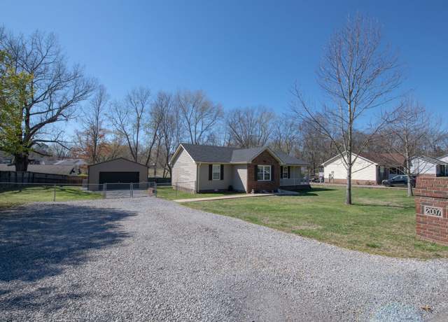 Property at 2007 Orchard Dr, Greenbrier, TN 37073, 3 beds, 2 baths