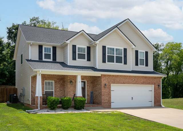 Property at 831 Cherry Blossom Ln, Clarksville, TN 37040, 4 beds, 2.5 baths