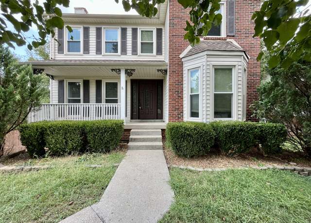 Property at 389 Bosca Ct, Clarksville, TN 37040, 3 beds, 2.5 baths