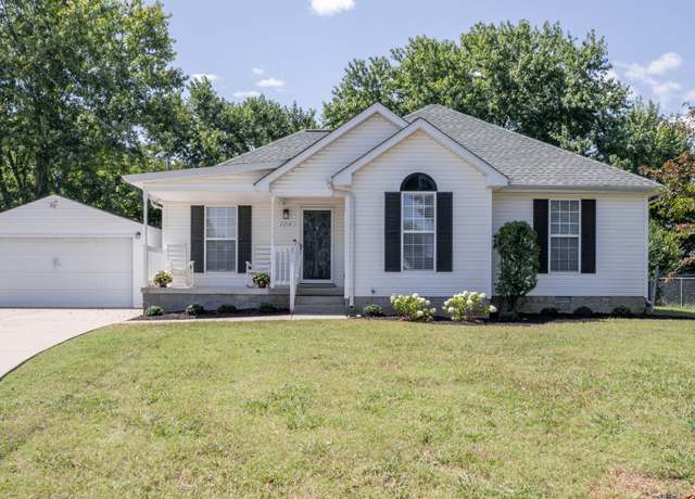 Property at 2218 Bolden Dr, Murfreesboro, TN 37127, 3 beds, 2 baths