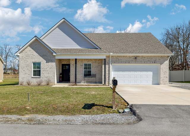 Property at 263 Villa St, Smithville, TN 37166, 3 beds, 2 baths