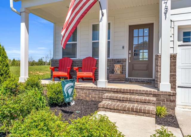Property at 731 Ewell Farm Dr, Spring Hill, TN 37174, 4 beds, 2.5 baths