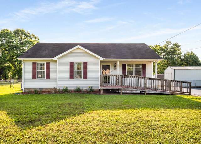 Property at 105 Copper Hollow Dr, Murfreesboro, TN 37130, 3 beds, 2 baths