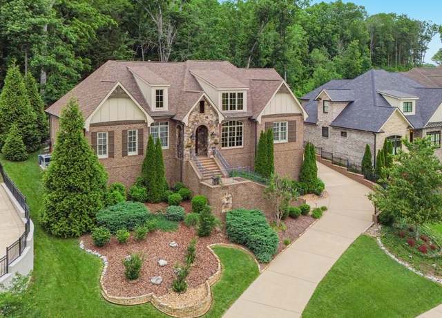 Property at 1731 Ravello Way, Brentwood, TN 37027, 4 beds, 5 baths