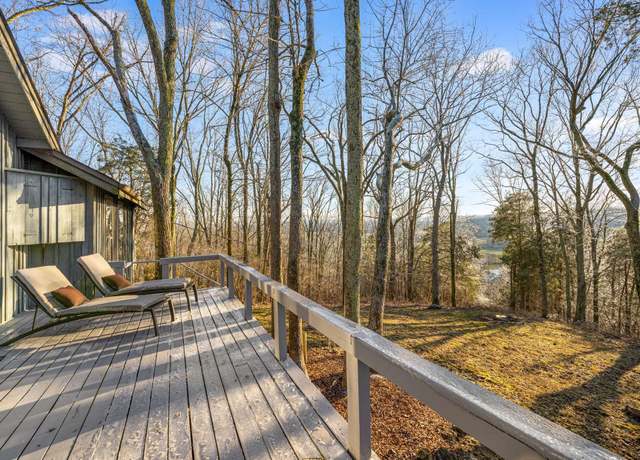 Property at 360 Vaughn Rd, Nashville, TN 37221, 2 beds, 2 baths