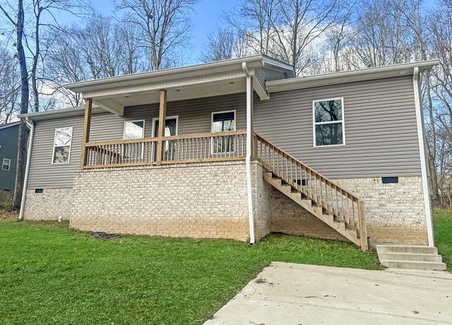 Property at 531 Lewis Ln, Charlotte, TN 37036, 3 beds, 2 baths
