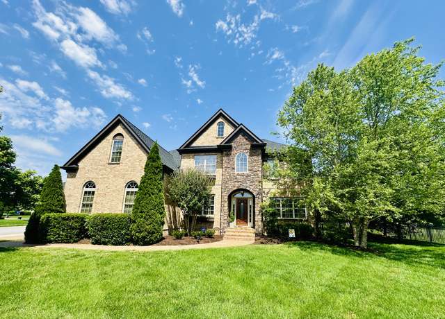 Property at 6033 Stags Leap Way, Franklin, TN 37064, 5 beds, 3.5 baths