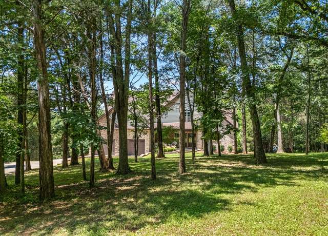 Property at 3456 Red Oak Trl, Murfreesboro, TN 37130, 5 beds, 5 baths