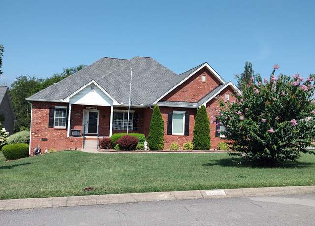 Property at 800 Evan Ct, Mount Juliet, TN 37122, 4 beds, 3 baths