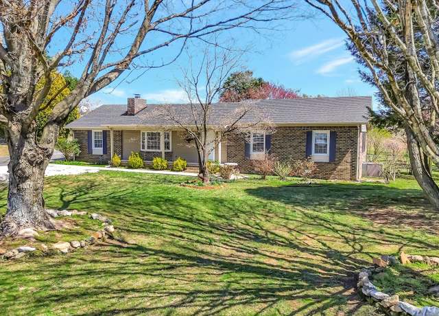 Property at 1481 Maxwell Rd, Belvidere, TN 37306, 3 beds, 2 baths