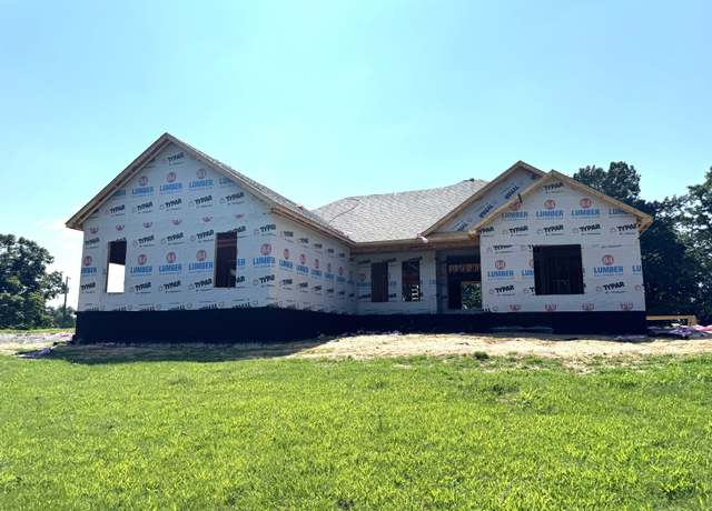 Property at 3391 Ball Rd, Cunningham, TN 37052, 4 beds, 2 baths