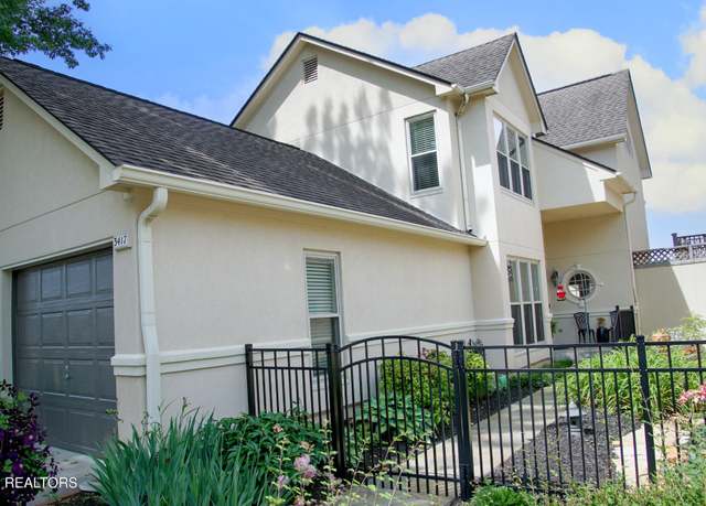 Property at 3417 Commodore Pt, Knoxville, TN 37922, 3 beds, 4 baths