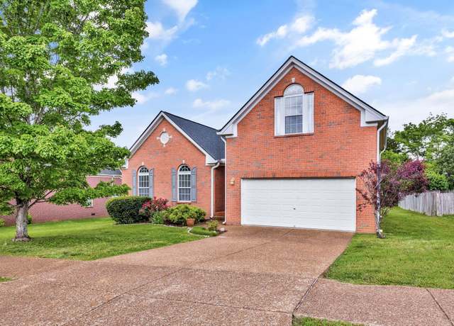 Property at 8113 Settlers Way, Nashville, TN 37221, 3 beds, 2 baths