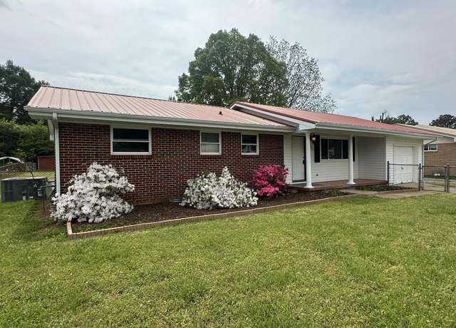 Property at 95 Millport Dr, Rossville, GA 30741, 3 beds, 1.5 baths