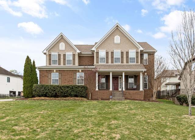 Property at 1931 Portview Dr, Spring Hill, TN 37174, 5 beds, 3.5 baths