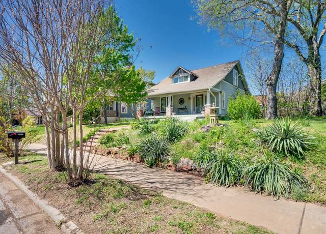 Property at 2920 Westmoreland Dr, Nashville, TN 37212, 3 beds, 2 baths