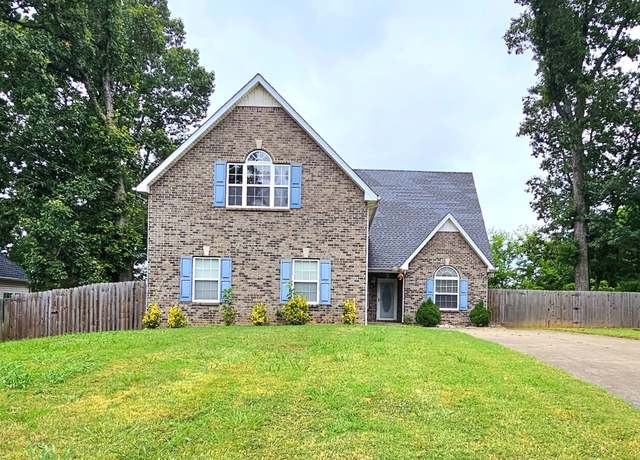 Property at 2031 Summit Ln, La Vergne, TN 37086, 3 beds, 2 baths