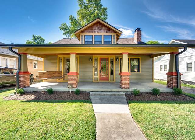 Property at 914 W Eastland Ave, Nashville, TN 37206, 3 beds, 2 baths