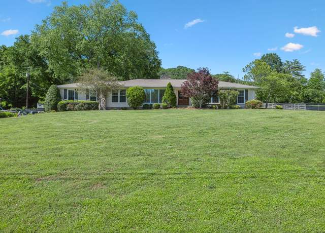 Property at 1912 Shamrock Dr, Brentwood, TN 37027, 4 beds, 3.5 baths