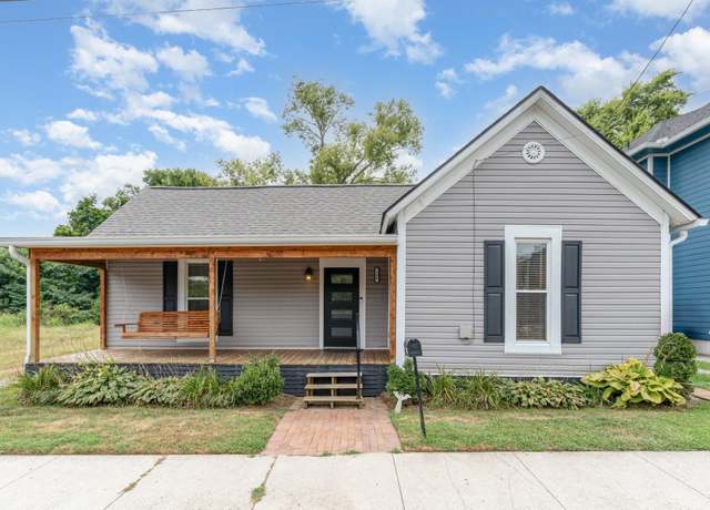 Property at 106 E 9th St, Columbia, TN 38401, 2 beds, 2 baths